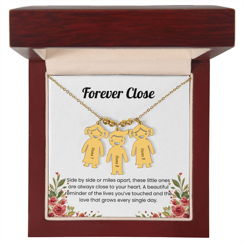 Engraved 3 kids charm necklace gold deluxe box