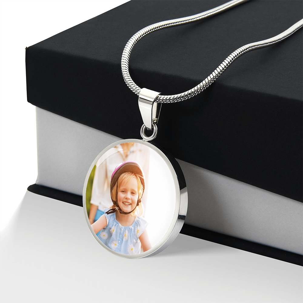 Circle Necklace with Engraving